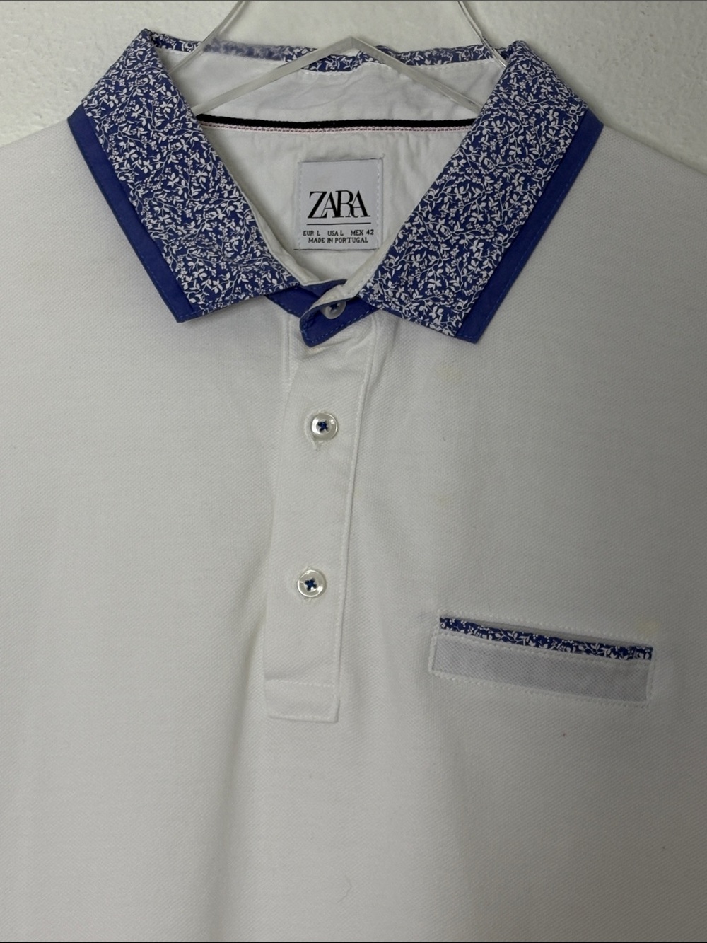 Zara White Polo with Blue Patterned Collar